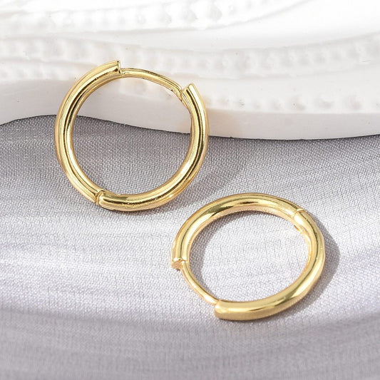 Classic 16mm Huggie Hoops